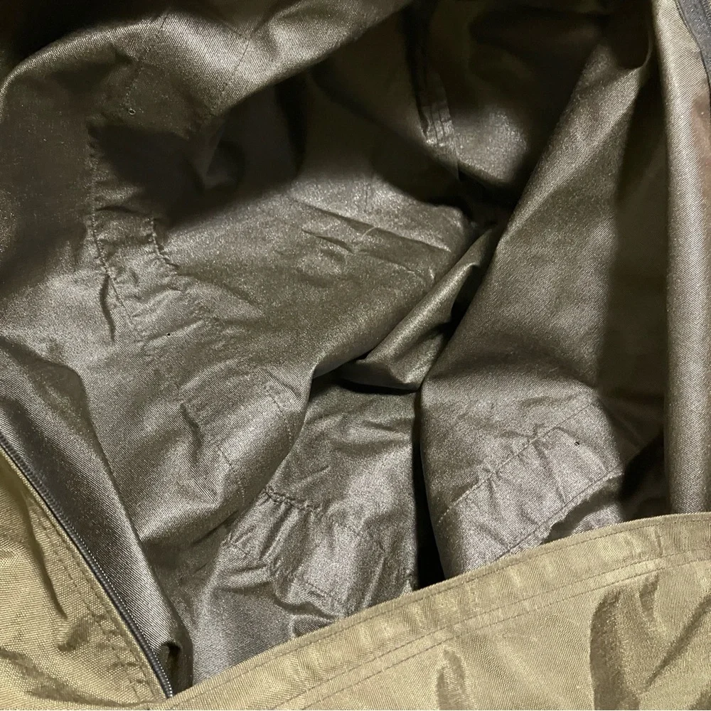 Vintage Camp Inn Giant Duffel Bag Green Nylon 30”x40” Made in USA